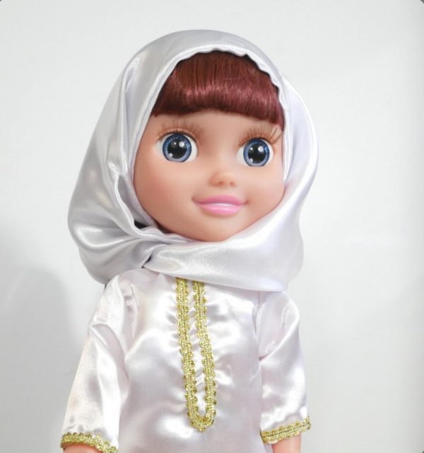 Poupée musulmane "Chifa" parlante - version de luxe - Vêtement blanc