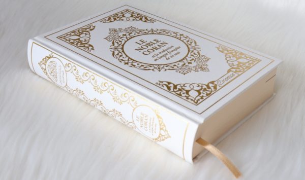 Le Noble Coran bilingue français/arabe avec index des sourates sur le côté - Edition de luxe couverture cartonnée en cuir couleur Blanc doré